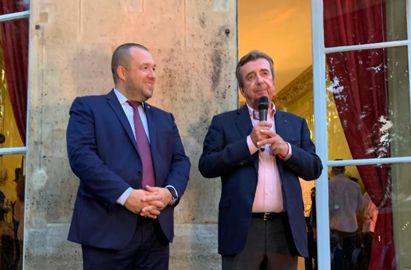 La Liste lancement Liste pâtisserie avec DR CSM et légende : de gauche à droite, Guillaume Gomez, représentant personnel du Président de la République auprès des acteurs et des réseaux de la gastronomie et de l’alimentation, et Philippe Faure, président de la Liste lors de la Garden Party annuelle de la Liste à la Maison de l’Amérique latine (Paris 7ème) le 5 septembre dernier. 